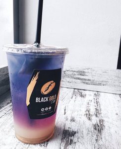 Unicorn Tea is a Thing in Toronto and We're Sold